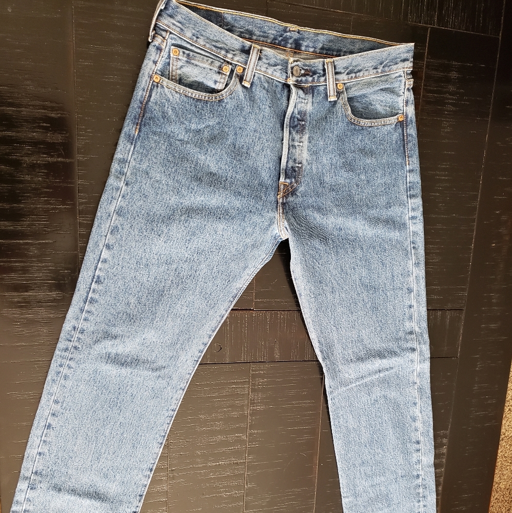 Levis Jeans